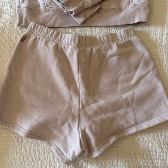 TNA Cozy Fleece Hoodie & Shorts Set - Grey Lilac (XS Hoodie, M Shorts) - Picture 7 of 9